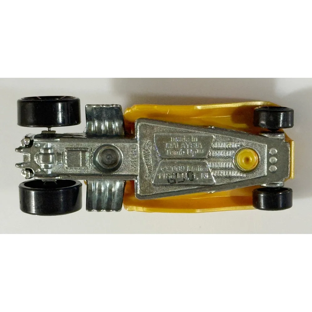 Hot Wheels Toy Car Kids 1:64 Gold Tomb Up Mummy Flame Diecast 2009 Mattel